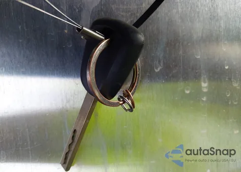 2013 Chevrolet Malibu 2Lt from USA, damaged, VIN 1G11E5SA9DF280103